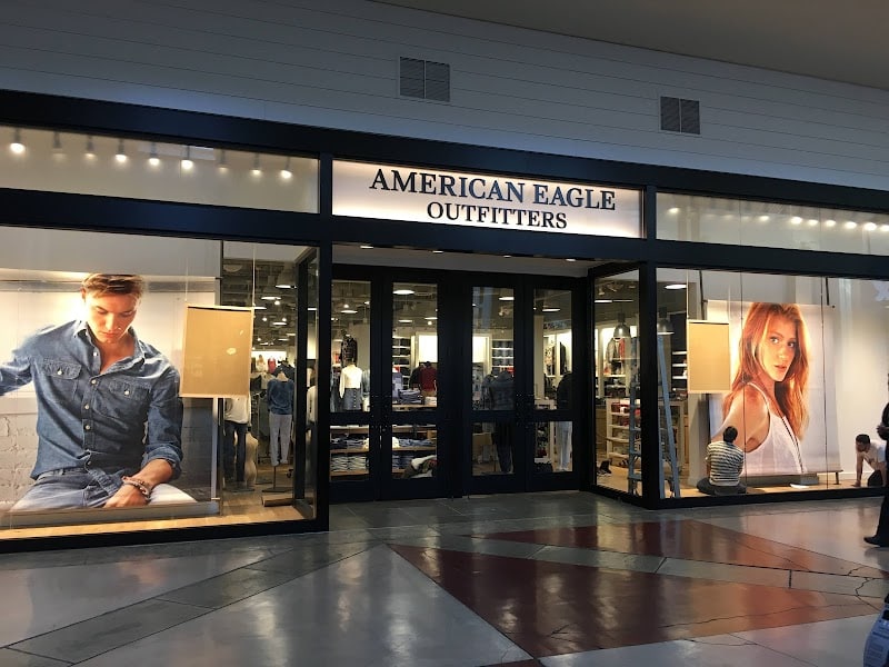 American Eagle Ontario Mills