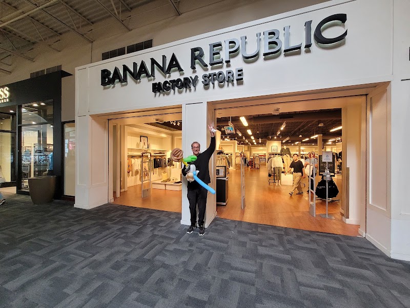 Banana Republic Factory