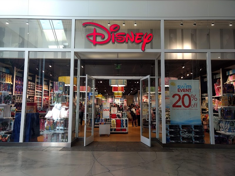Disney Store Outlet