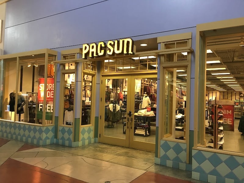PacSun
